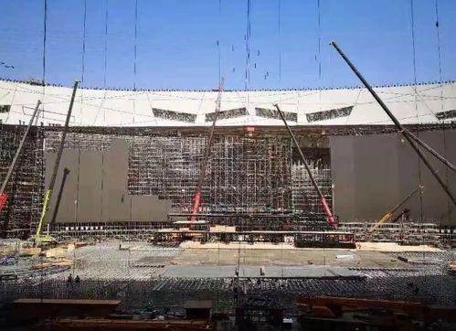 全球最大led顯示屏背景沉浸式舞臺(tái)獻(xiàn)禮黨的生日